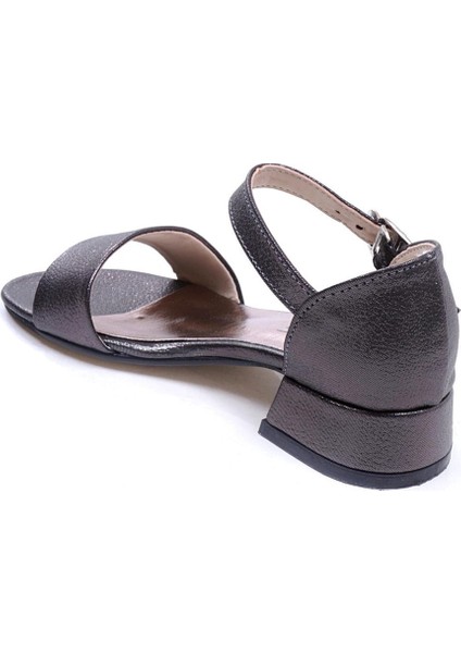 Çanta Platin Kız Çocuk Topuklu Ayakkabı 051.08 modelleri