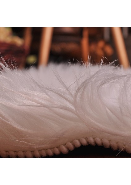 Soft Peluş Kuzu Postu Beyaz fırsatları