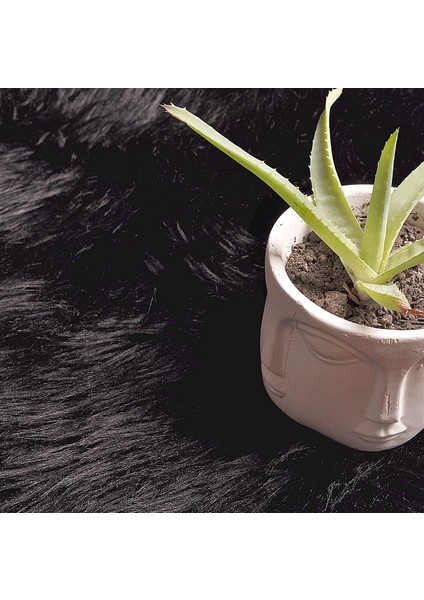 Soft Peluş Kuzu Postu Siyah modelleri