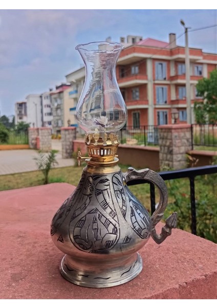 Keski Işlemeli Eskitme Bakır Gaz Lambası Kücük Boy