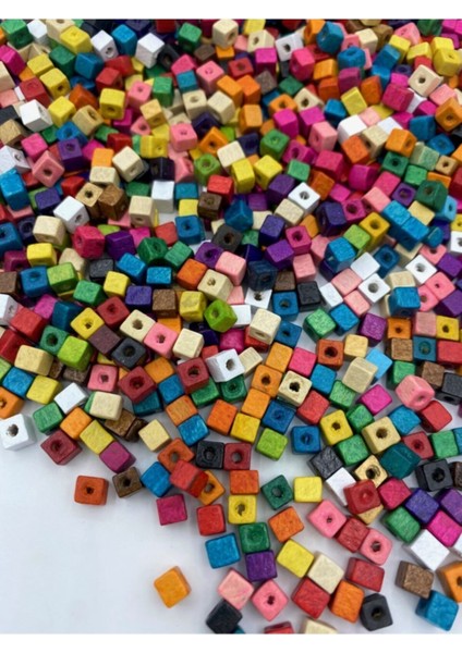 5mm Karışık Renkli Küp Tahta Ahşap Boncuk (50GR,~650 Adet Boncuk)