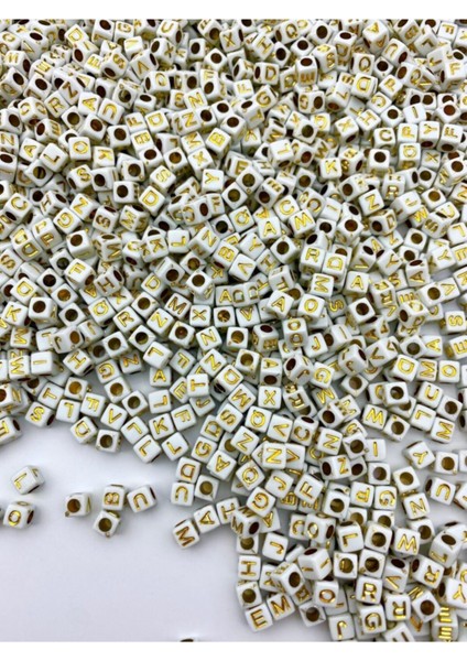 50GR Harf Boncuk,6mm Beyaz Zemin Üzeri Altınsarısı / Gold Yazılı Küp Harf Boncuk (50GR,~310 Adet) modelleri