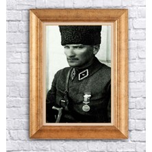 Dekorme Çerçeveli Atatürk Kanvas Tablo