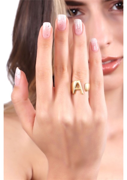 Kadın Mat Altın Renk Kaplama Ayarlanabilir A Harfi Yüzük