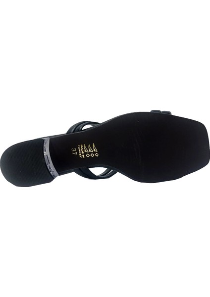 4 Bant Şeffaf Topuklu Kadın Terlik modelleri