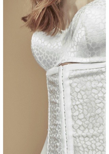 Kar Beyaz Printed Belt Korse