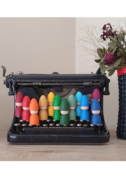 Waldorf Şapkalı Pegleri 12LI Set Gökkuşağı Tonları Kırtkırt Ahşap modelleri