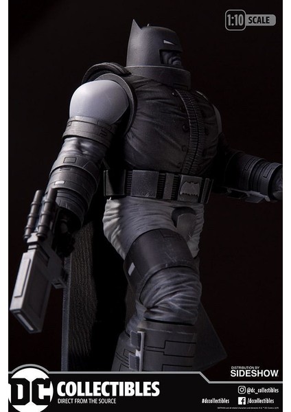 Armored Batman Black & White Frank Miller Statue