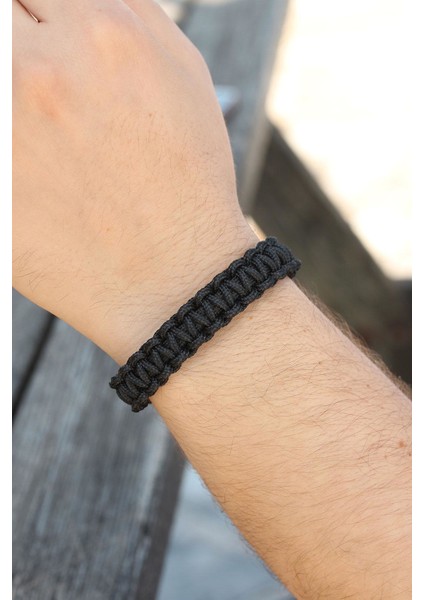 Siyah Renk Paracord Erkek Bileklik