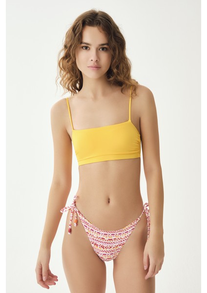 Kırmızı Spagetti Bikini Altı modelleri